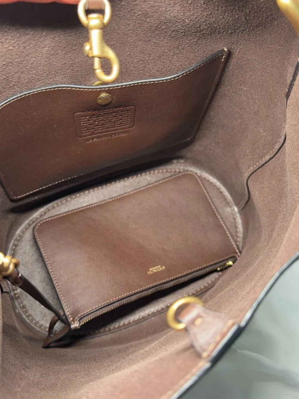 Coach Bleecker Bucket Bag in Maple Leather 2025